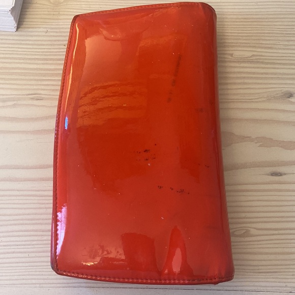 Authentic Chanel vinyl wallet ❤️ - Picture 3 of 5